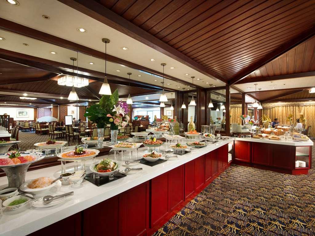 The Howard Plaza Hotel Тайпей Ресторант снимка The buffet at the hotel