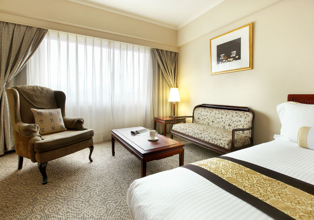 The Howard Plaza Hotel Тайпей Екстериор снимка Deluxe Room